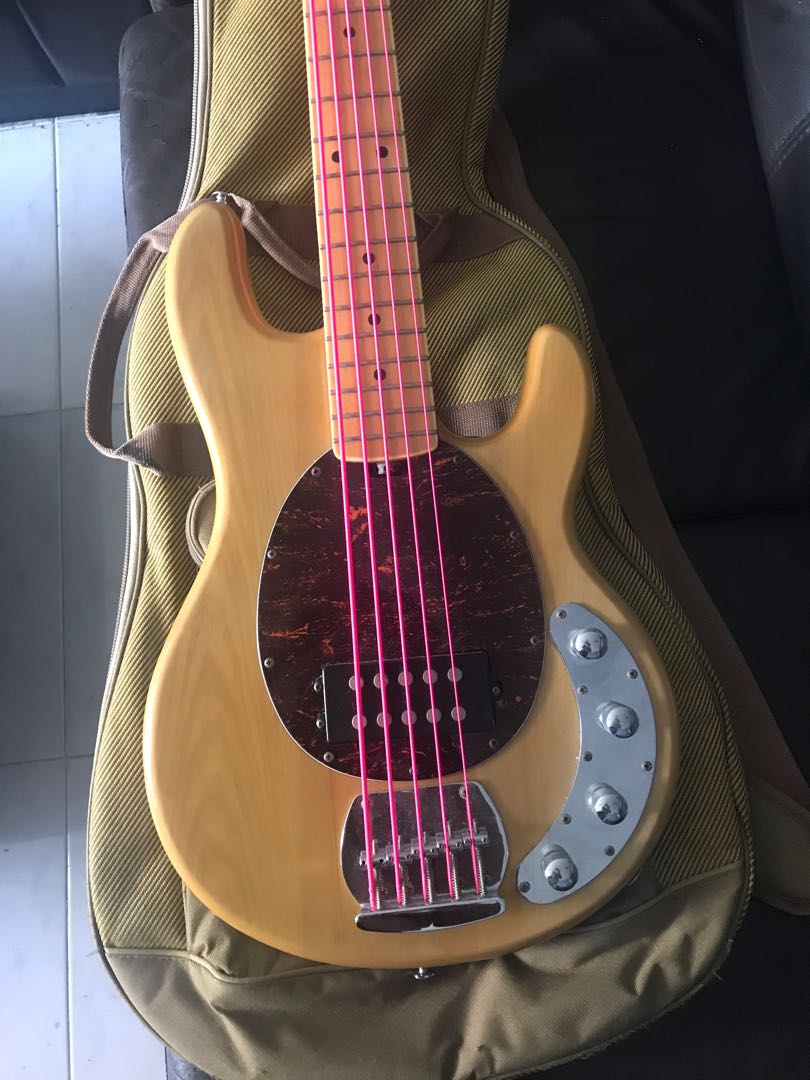Sx store stingray bass