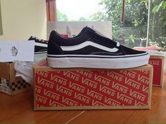 harga vans old skool black white original