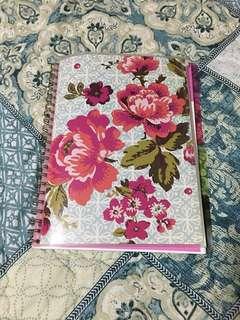 SALE! Lined floral notebook with 4-subject divider and zip slide envelope