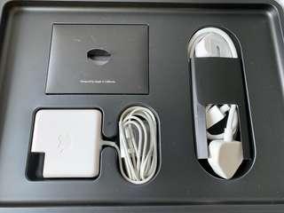 MacBook Pro 15 Inch 512G SSD AMD Radeon R9
