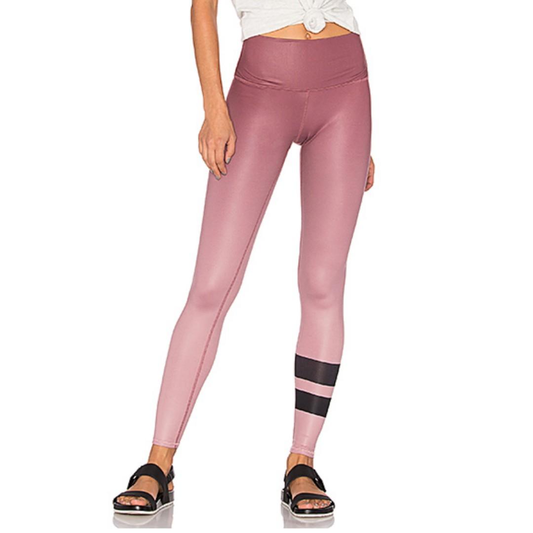 Alo Yoga Airbrush Ombre Gradient Stripe Leggings Women s Fashion