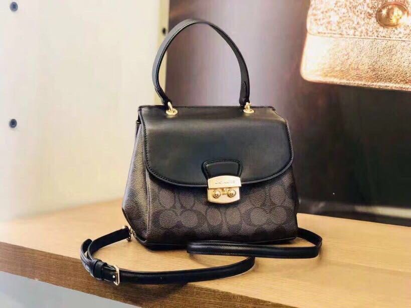 Avary crossbody best sale