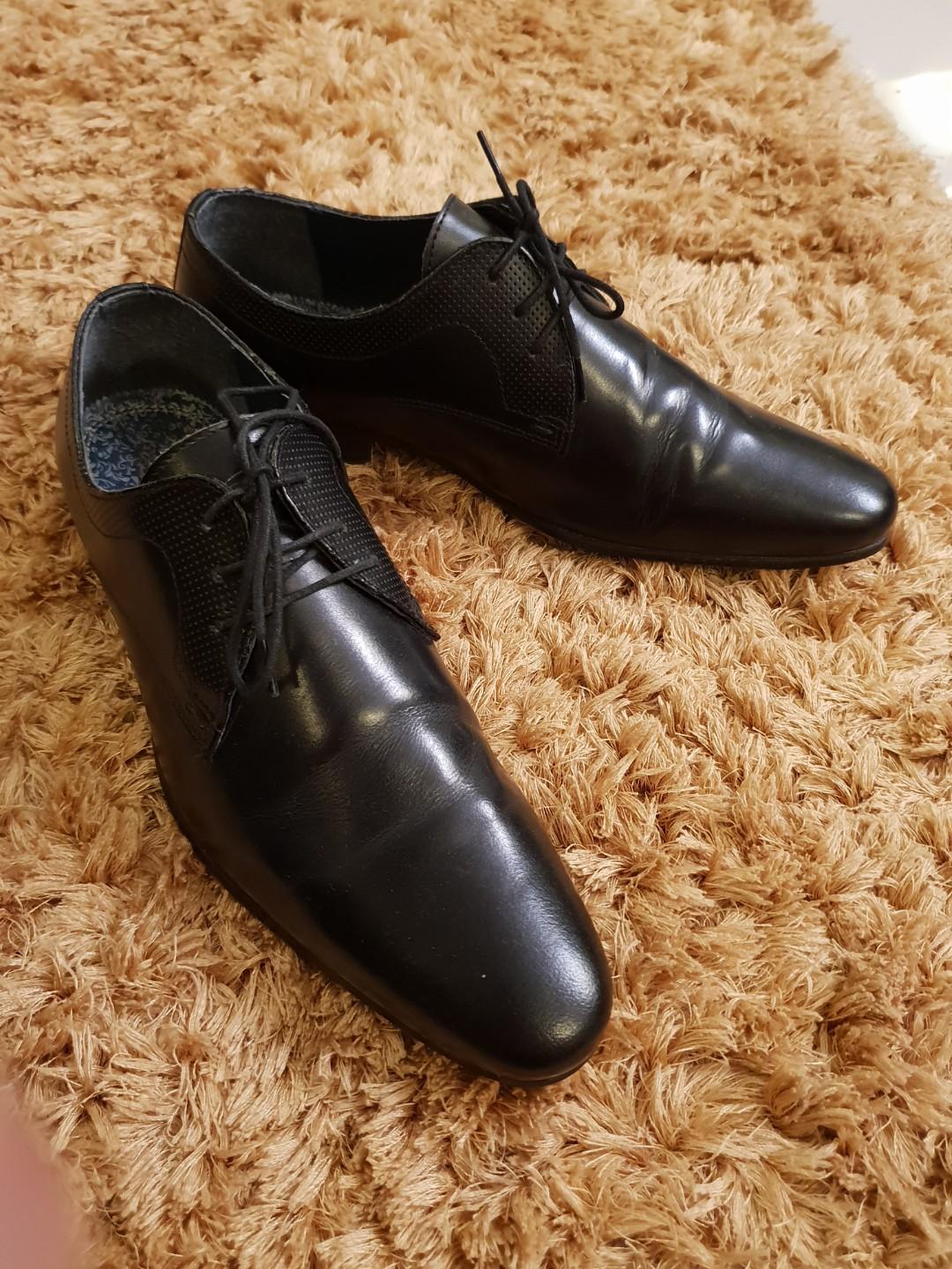 burton formal shoes