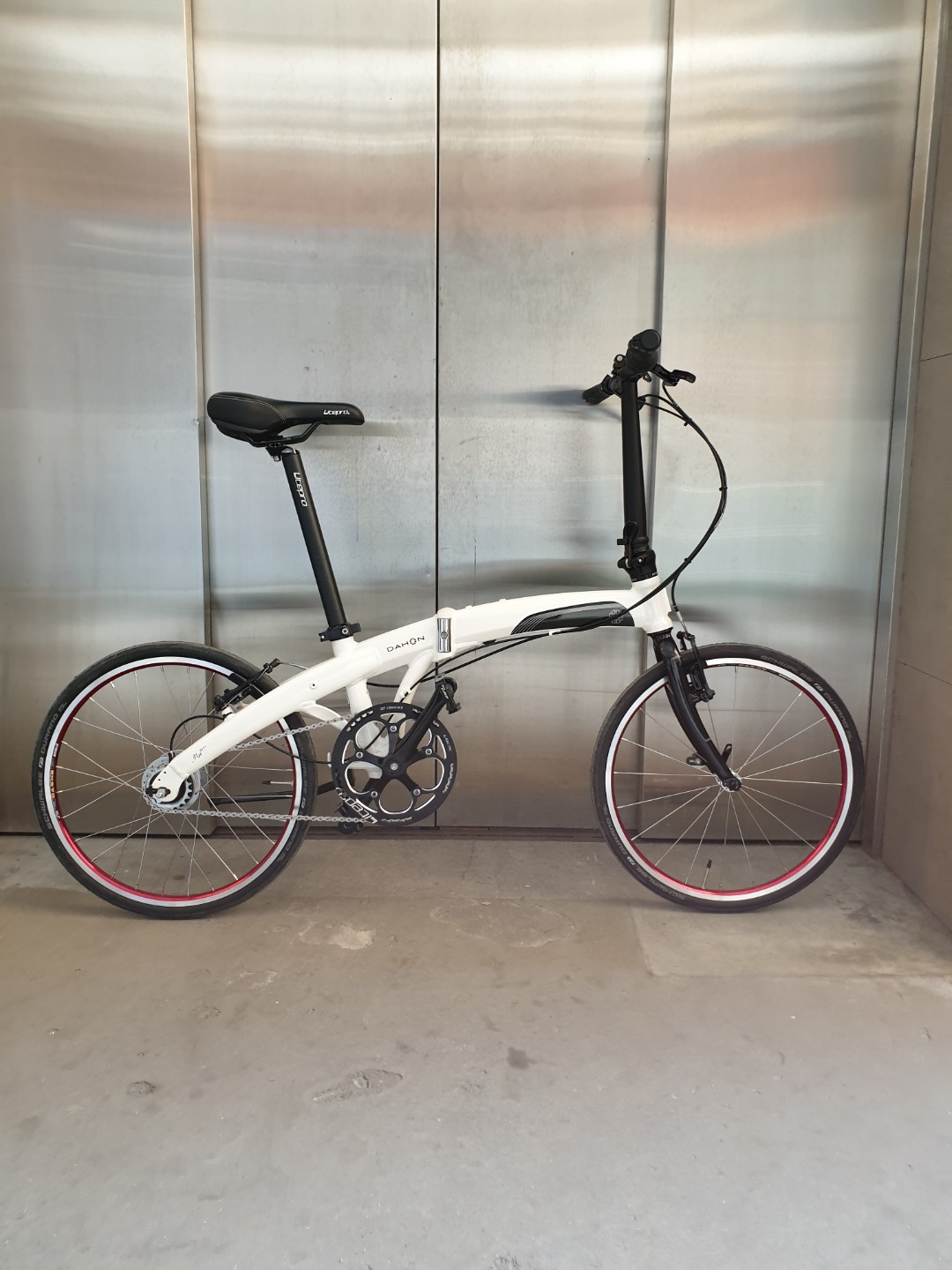 folding bike with internal gear hub