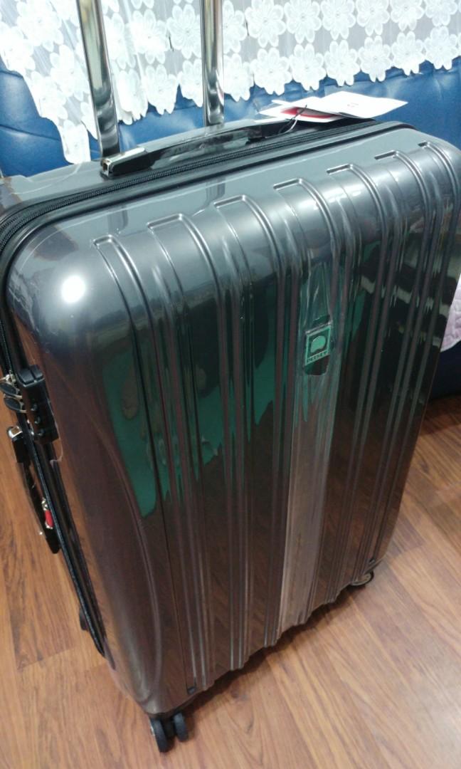 delsey helium aero trol 4w