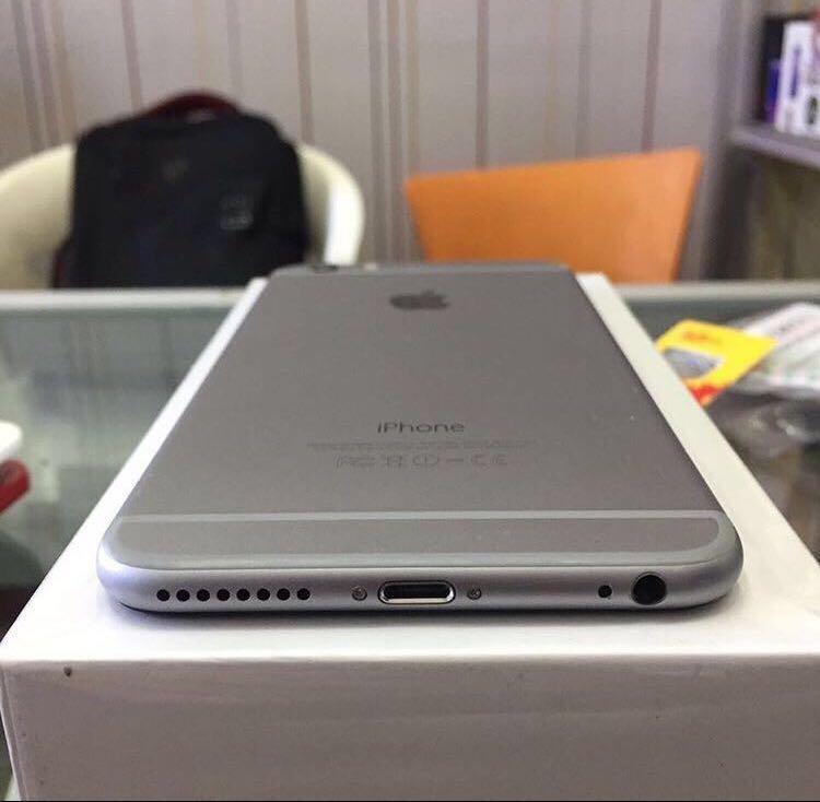 IPhone 6 64Gb factory unlock (Category: iPhone 6 Series) located in Manila. Submitted by bran.yee (Listing ID 209003545, Image 2). Description: IPhone 6 factor unlock 64 gb space grey - NO DENTS!! if may dents sainyo na po -tempered glass -you can check it’s imei!! -BATTERY HEALTH STILL 90 plus%!!! -fingerprint scanner working perfectly -bettery life no problem -No iCloud prob -reset all you want -no hard pressed buttons -box,orig charger,replace