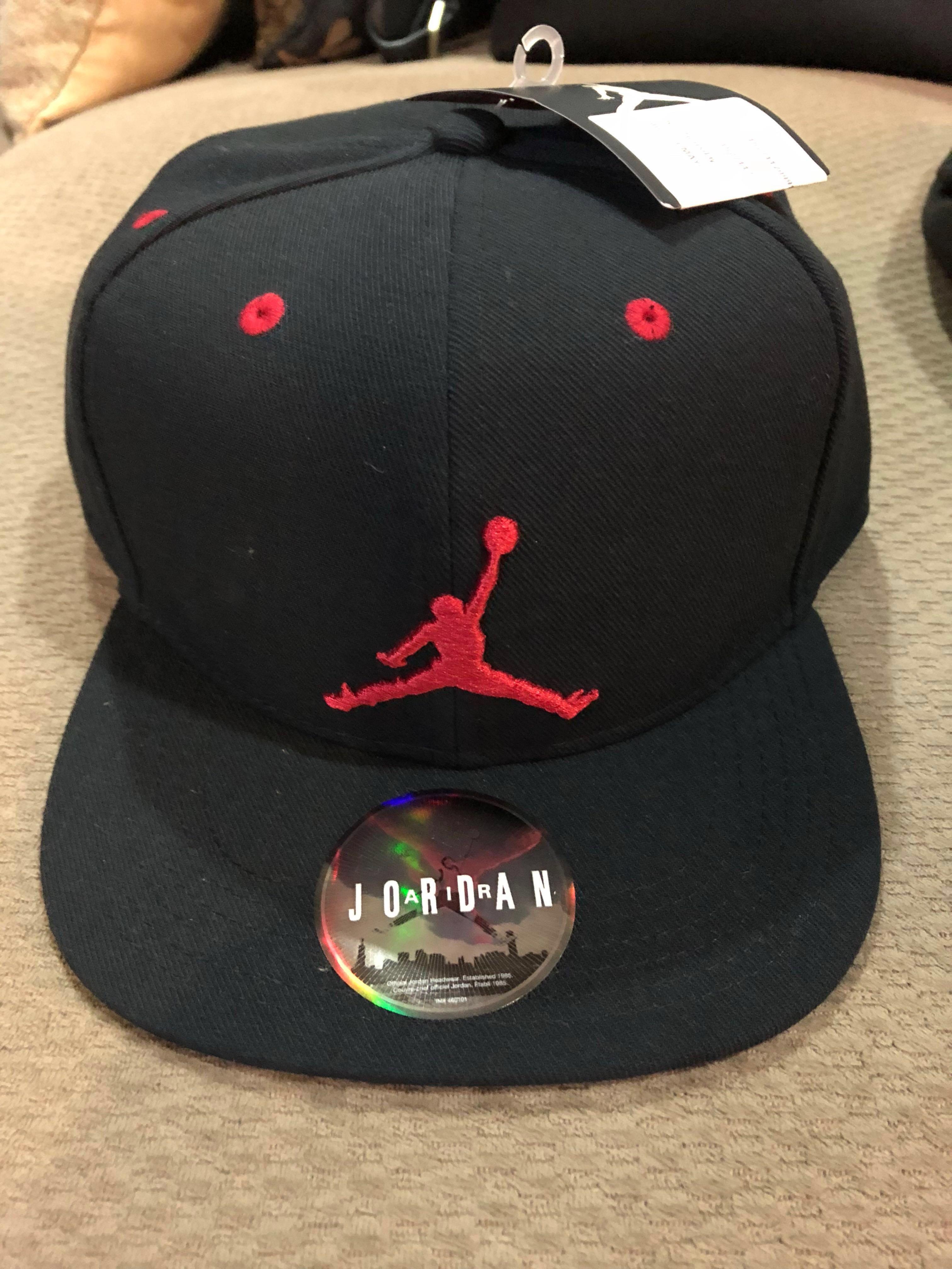black and red jordan hat