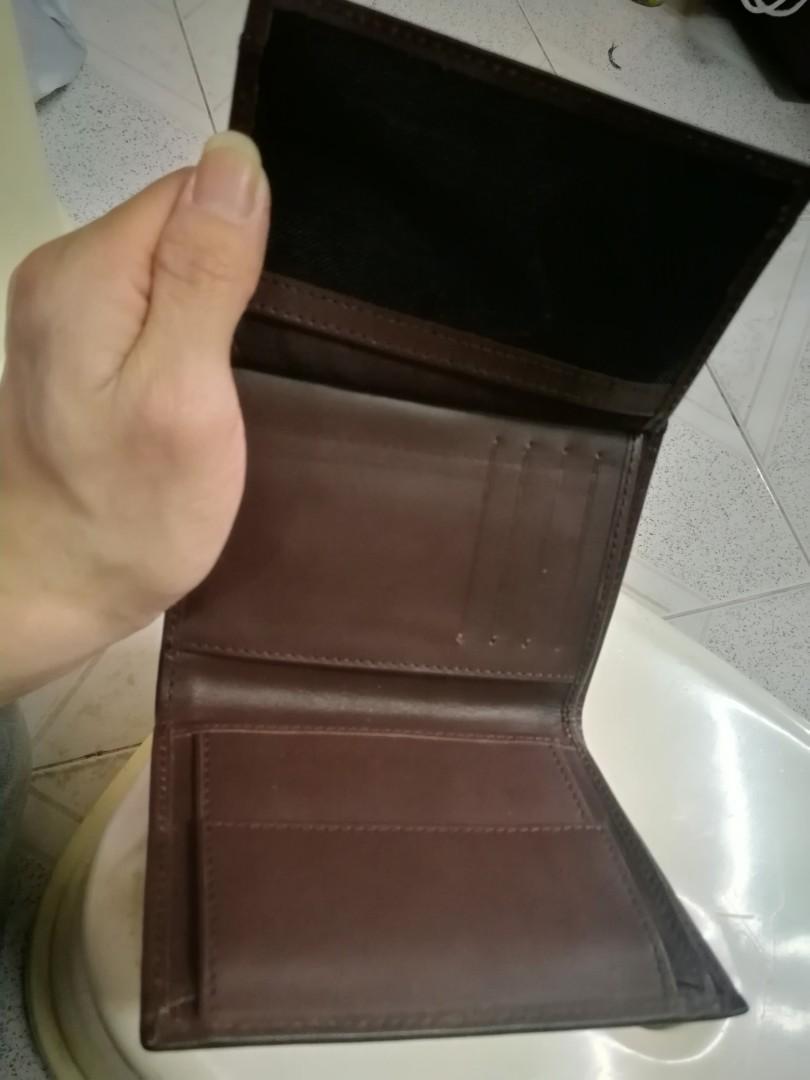 Levis （分類：公事包）位於 Hong Kong。 由 ycchiu625 提交（商品編號 208965434，圖片 3）。簡介： 。