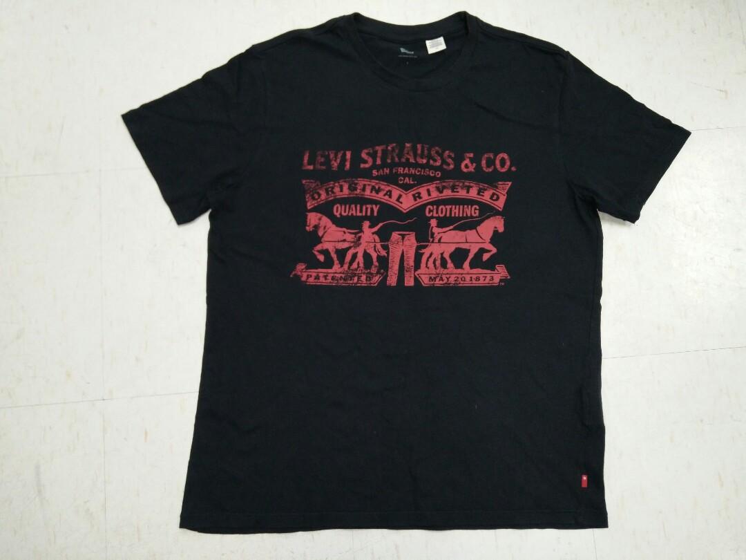 Levis shirt made in madagascar M loose 