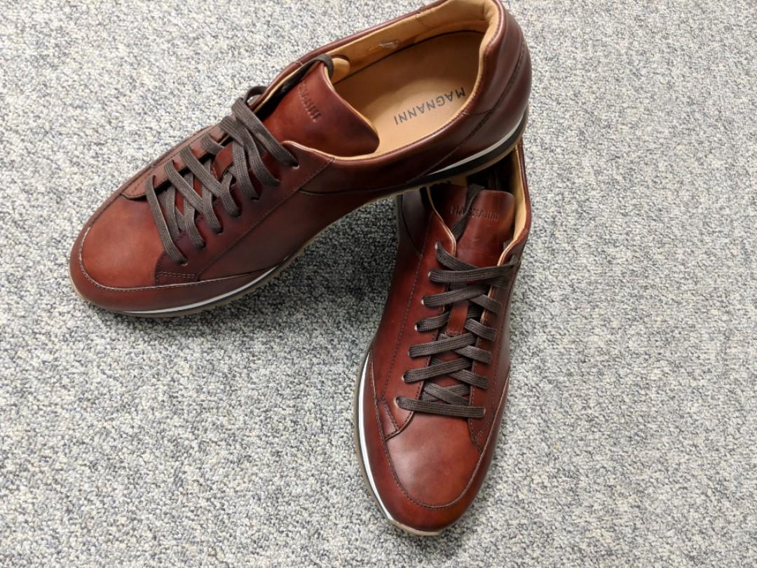 magnanni leather sneakers 43
