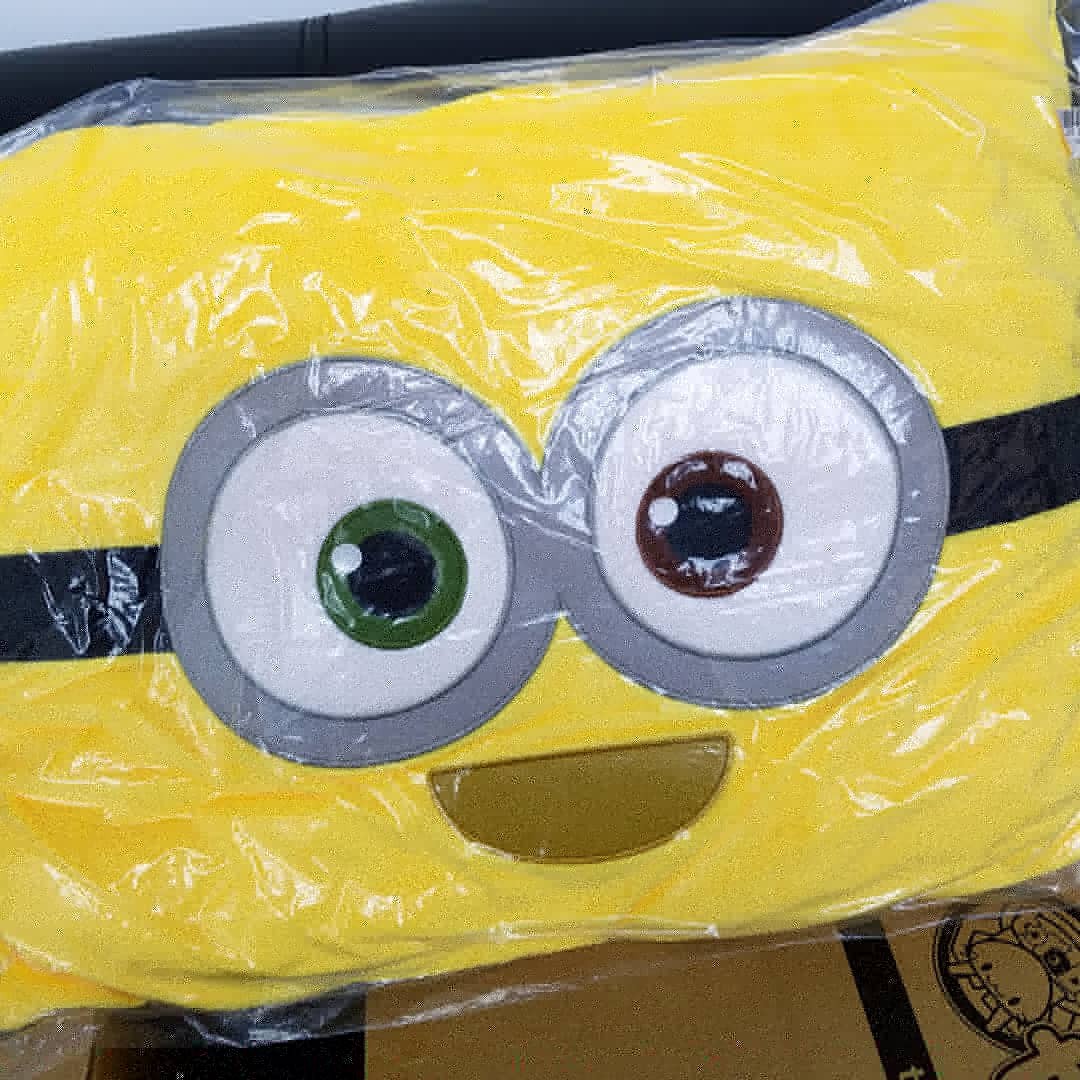 日本Minions 枕頭攬枕咕 Cushion 迷你兵團小小兵小黃人壞蛋獎門人