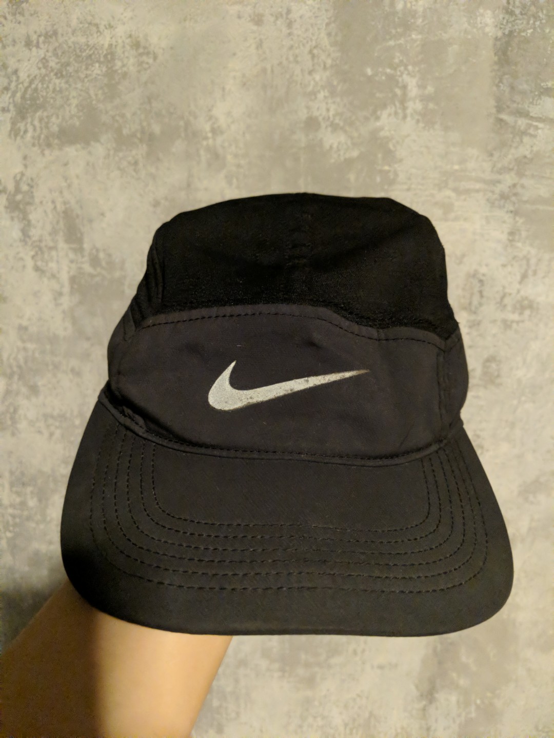 reflective hat nike