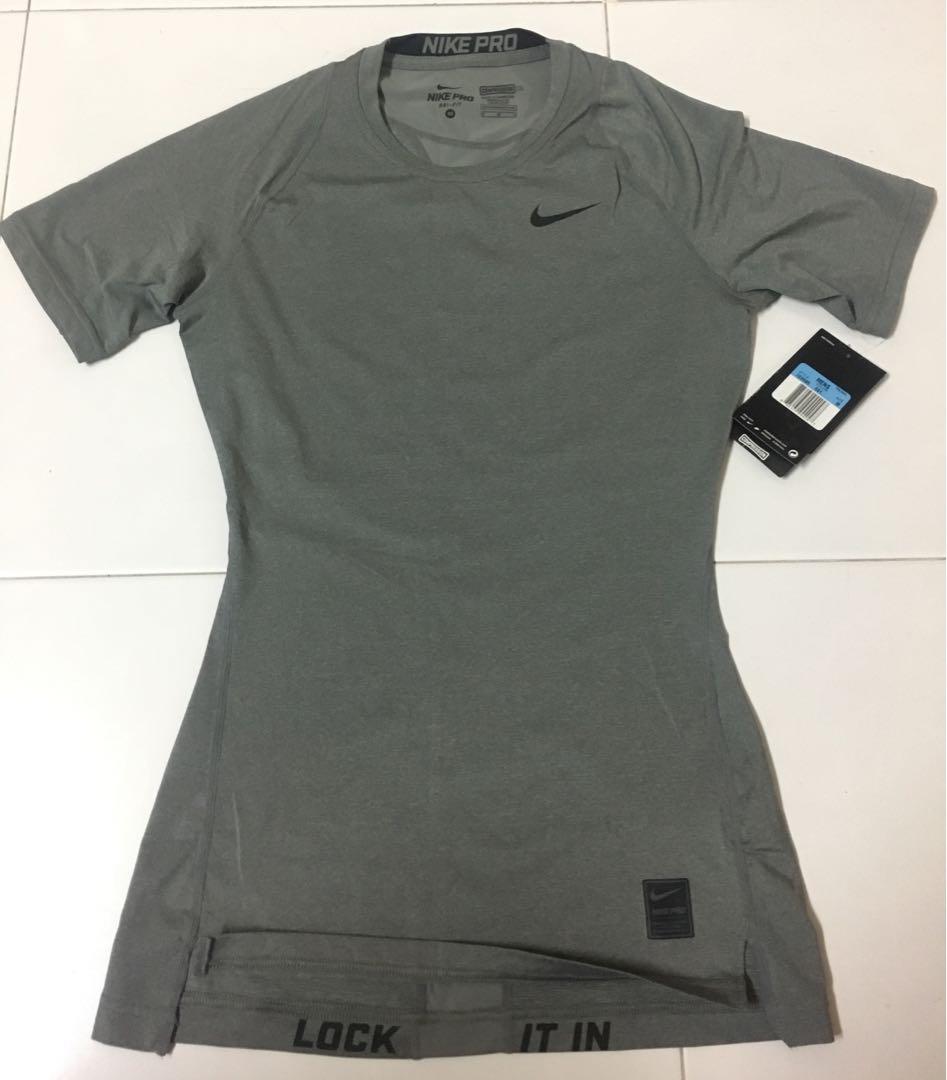 Nike pro tank top compression, Men's Fashion, Activewear on Carousell