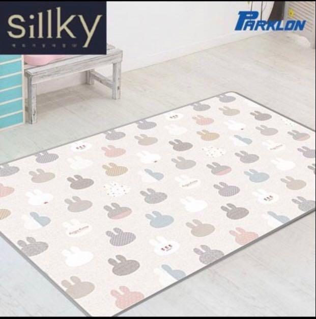 bunny play mat