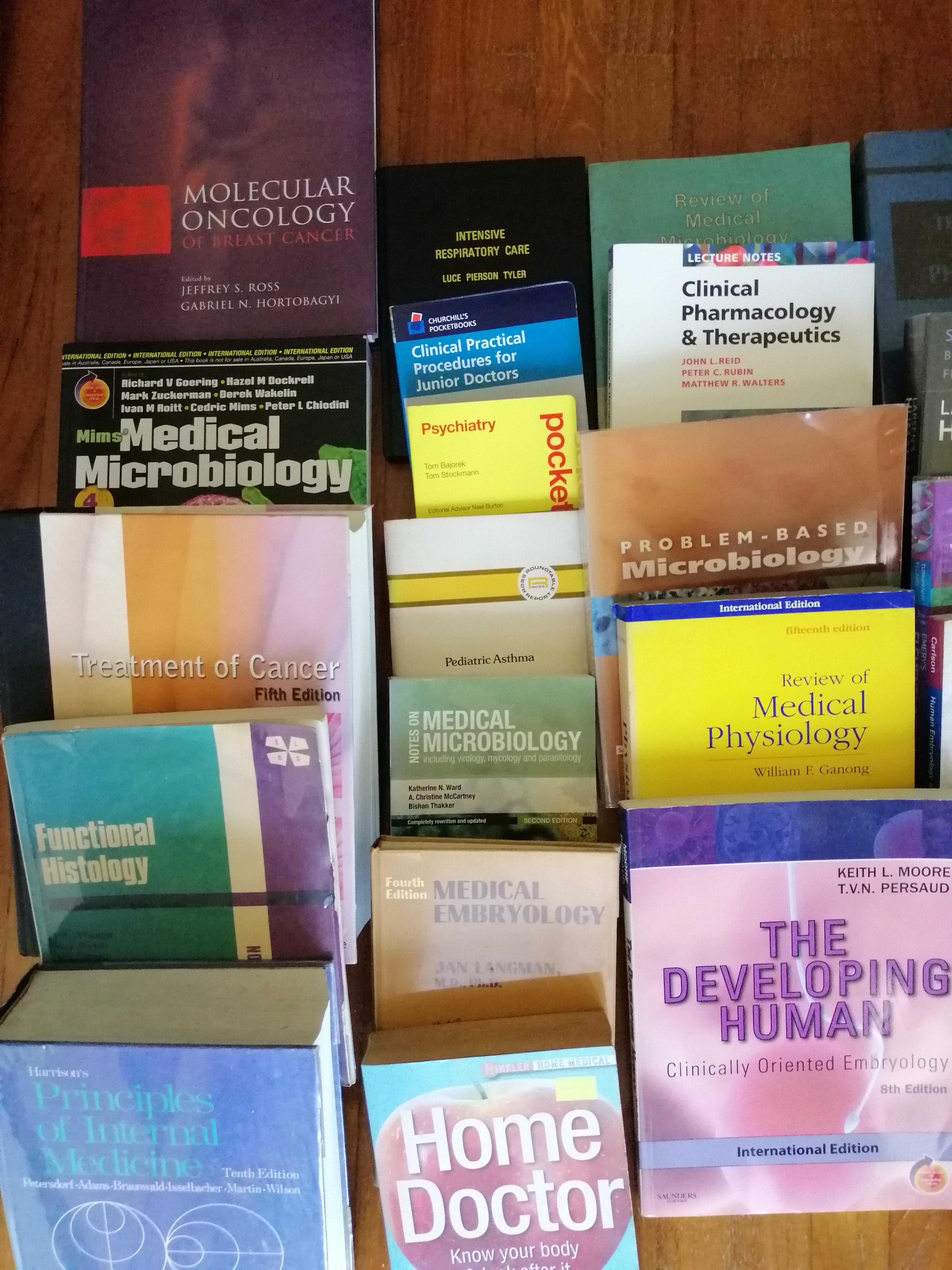 [SOLD] Medical textbooks, Hobbies & Toys, Books & Magazines, Textbooks