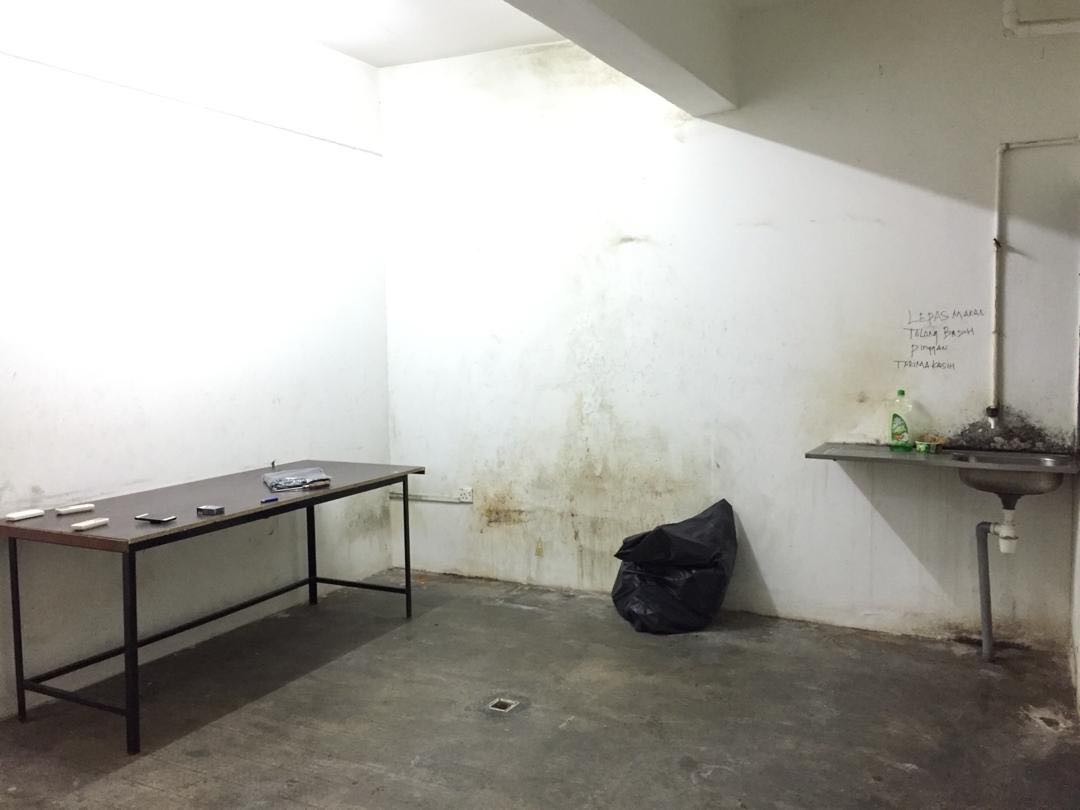 1st Floor Shop Office Taman Emas Batu 9 Cheras