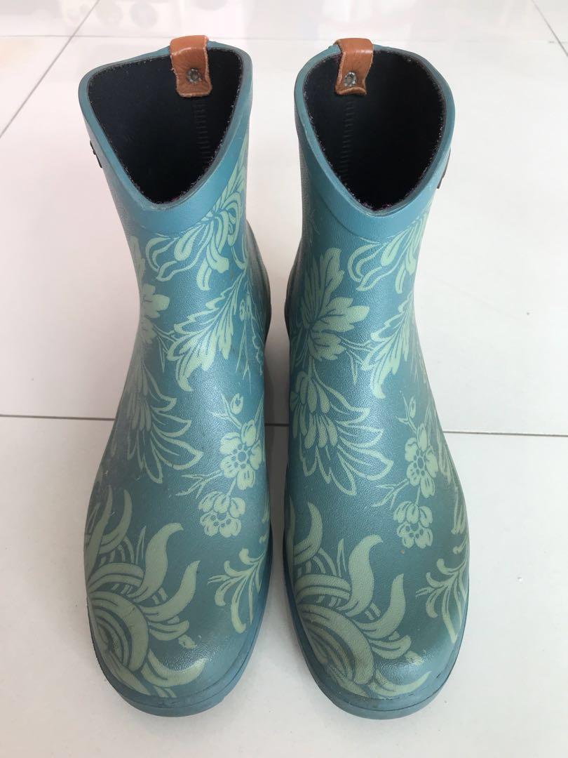 aigle short rain boots