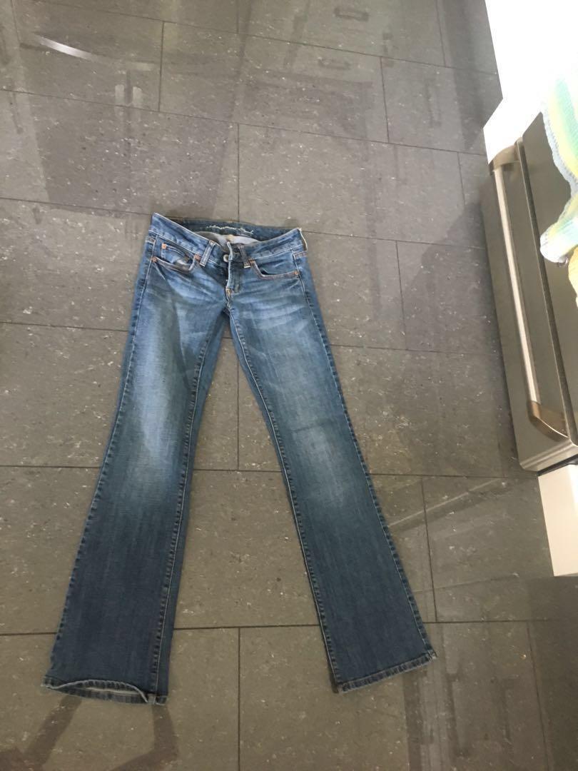 size 0 american eagle jeans