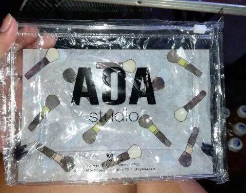 AOA Waterproof make up bag pouch (Category: Makeup) located in Pasig City. Submitted by vanityboutique (Listing ID 208262720, Image 3). Description: Pm for more details Original AOA make up pouches Made out of soft flexible PVC Material and is waterproof Zip lock closure Can be used as make up pouch, travel passport pouch, sewing kit, receipts and money, wallet, phone or keys can be placed. Several designs to choose from -panda -under the sea -un