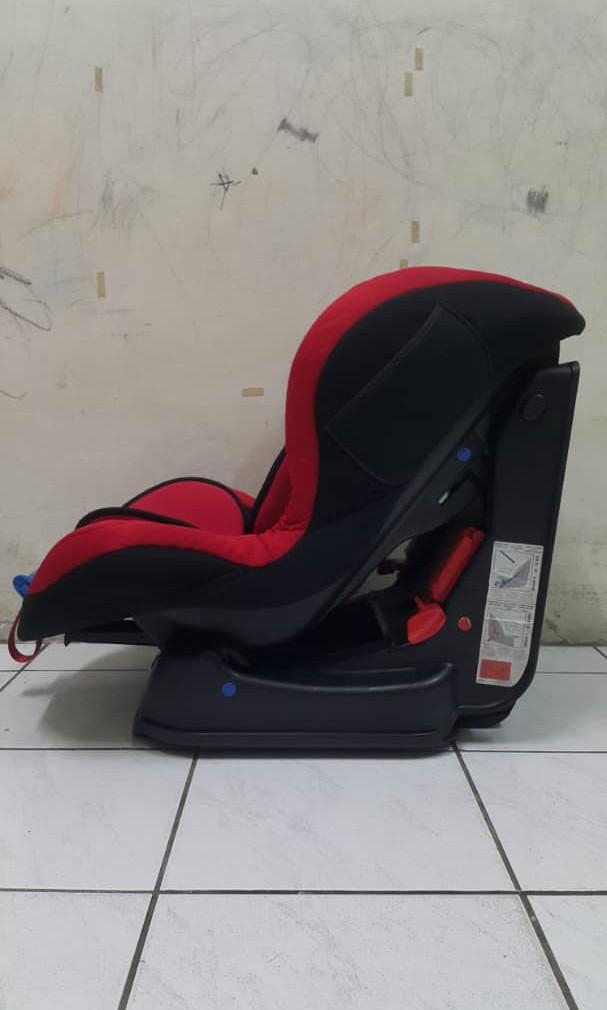 Ferrari cosmo sale car seat