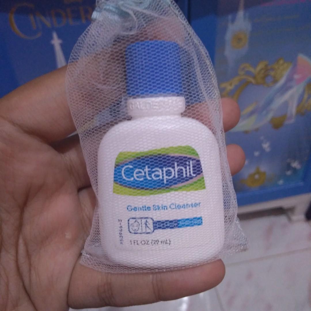 mini cetaphil face wash