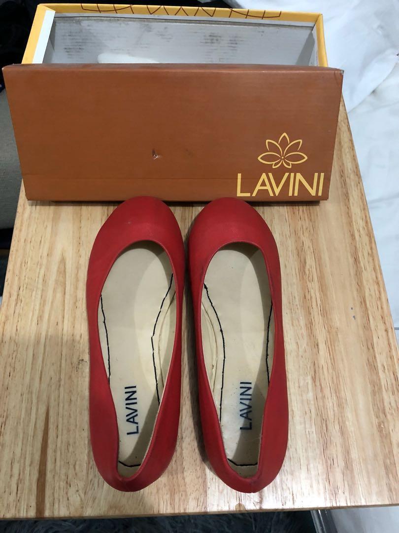 red flat shoes size 11