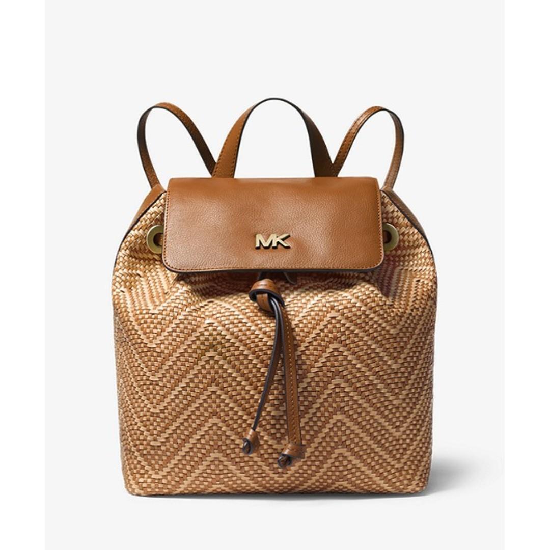 kors junie