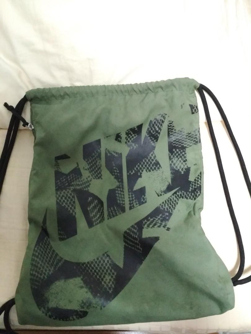 nike drawstring bag green