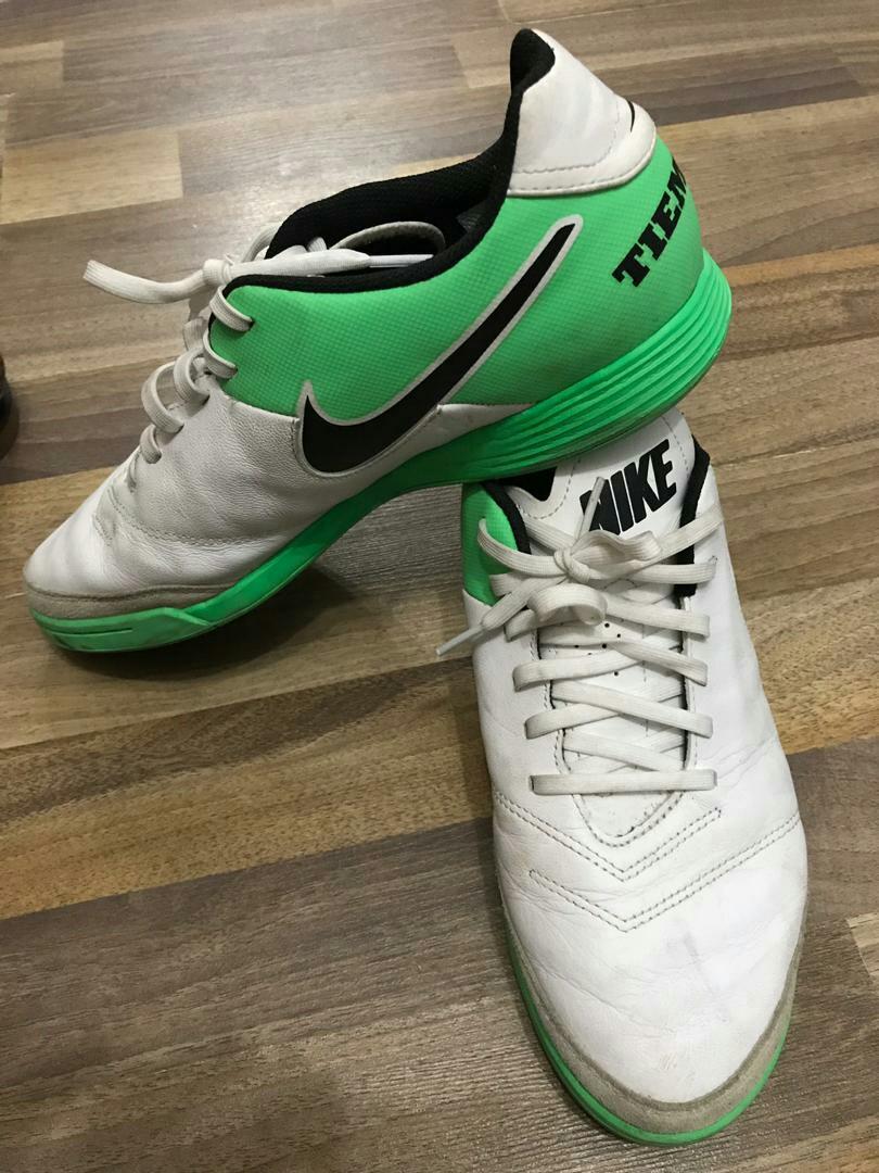 Nike Tiempo Futsal Men s Fashion Activewear on Carousell
