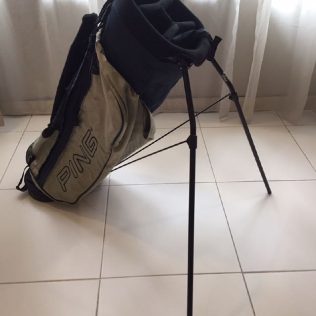 Ping junior golf club stand bag Dark blue colour, Sports Equipment