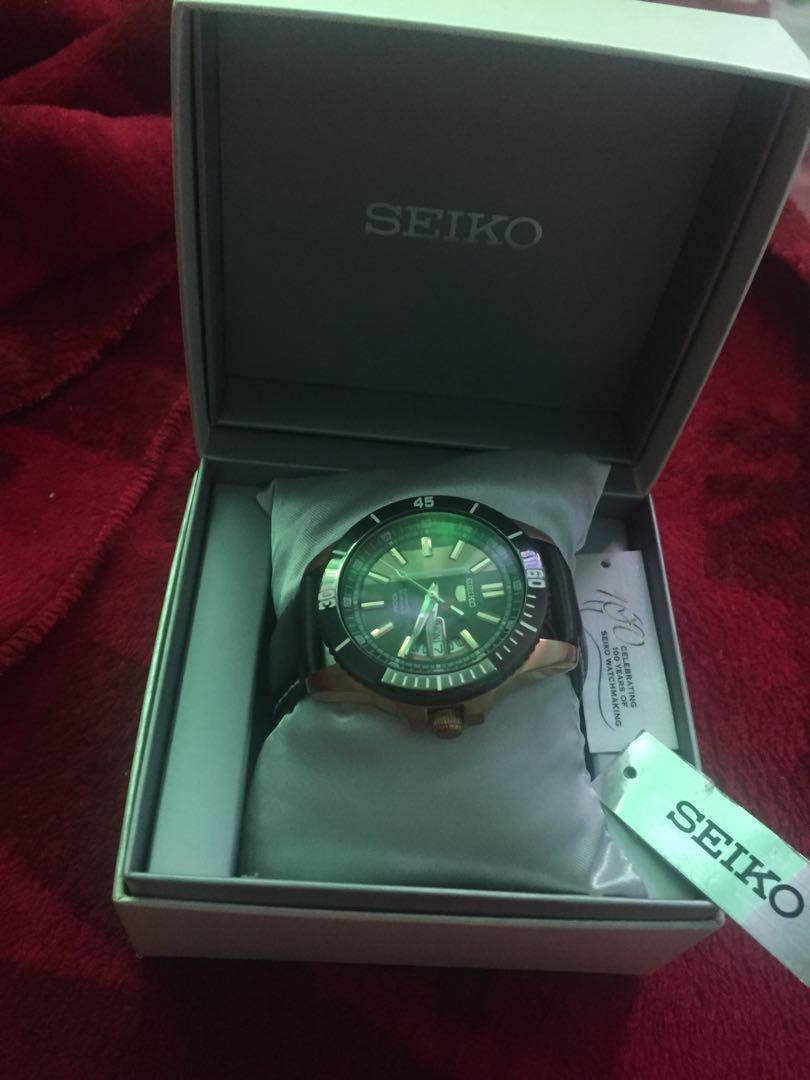 seiko 5 50th anniversary green