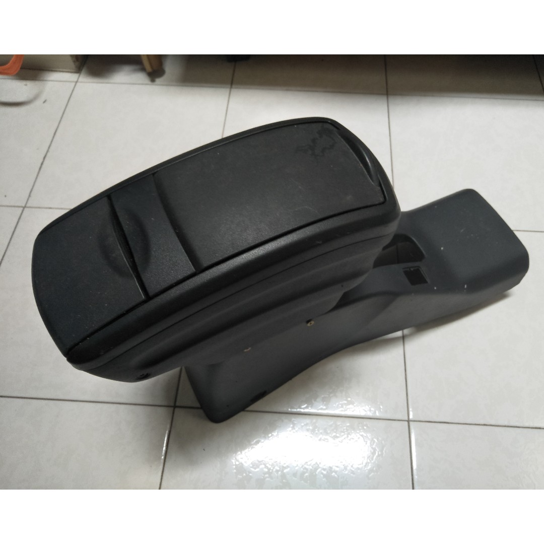 SUZUKI Swift Sport armrest japan zc31s zc21s, Auto Accessories on Carousell