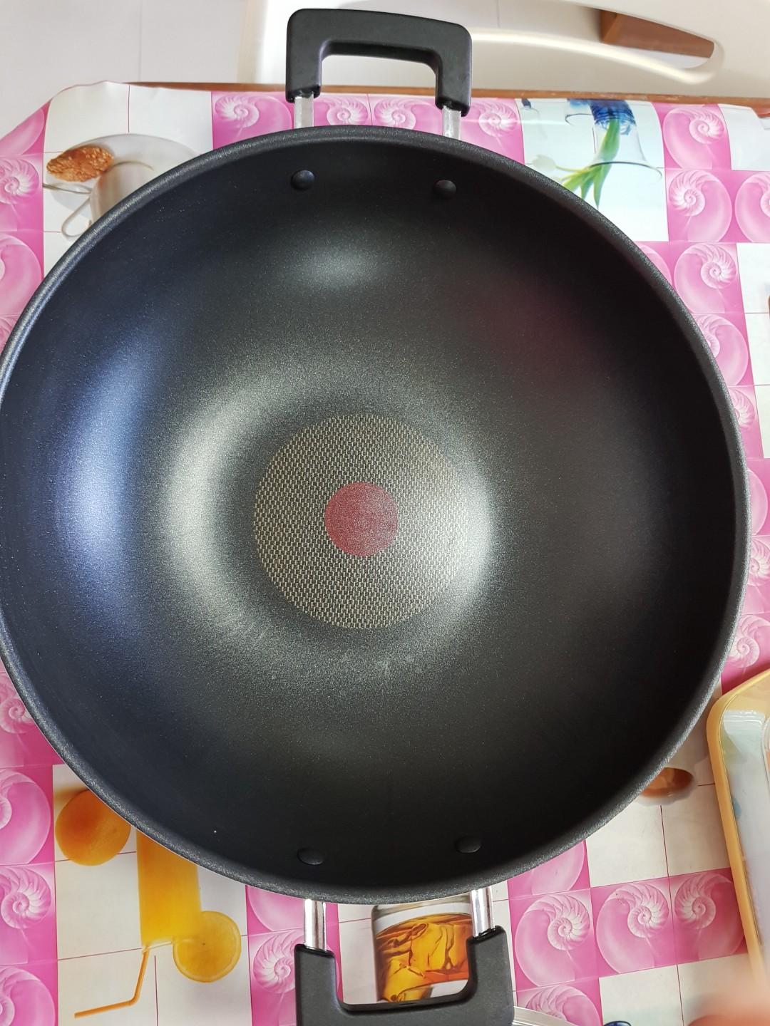 Tefal Nonstick Chinese Wok 36cm with Lid, Furniture & Home Living