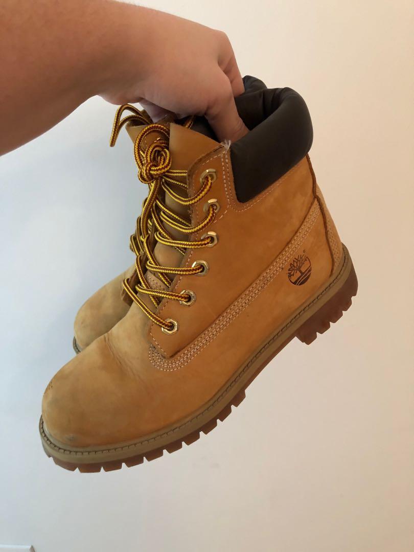 8w timberland size