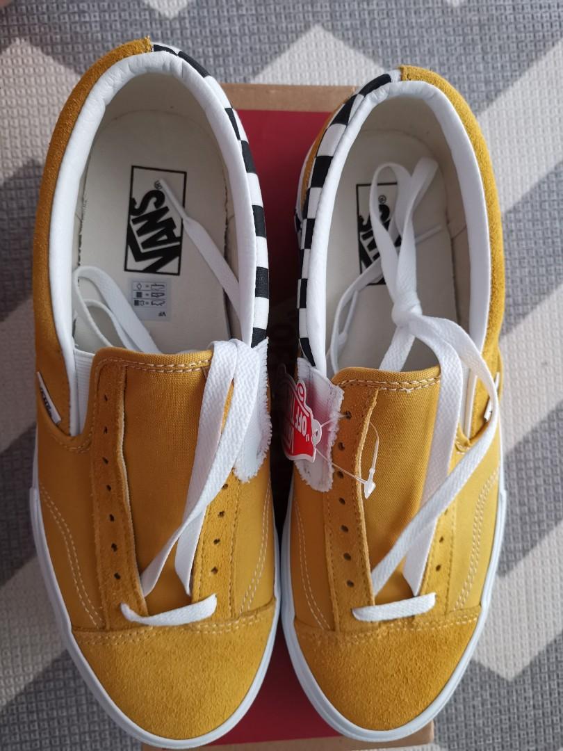 Vans slip on cap yellow on sale