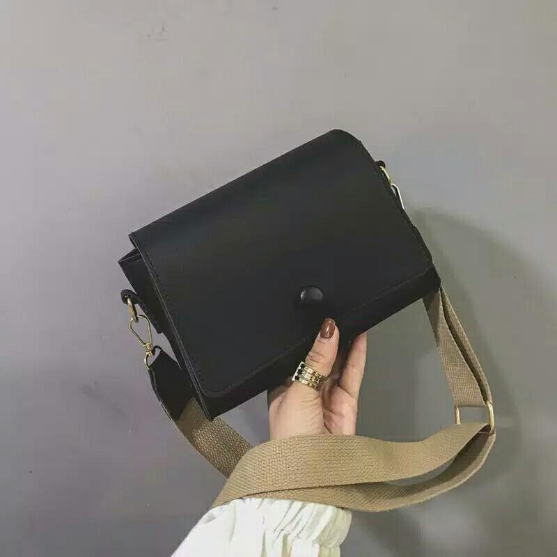 tas mini sling bag