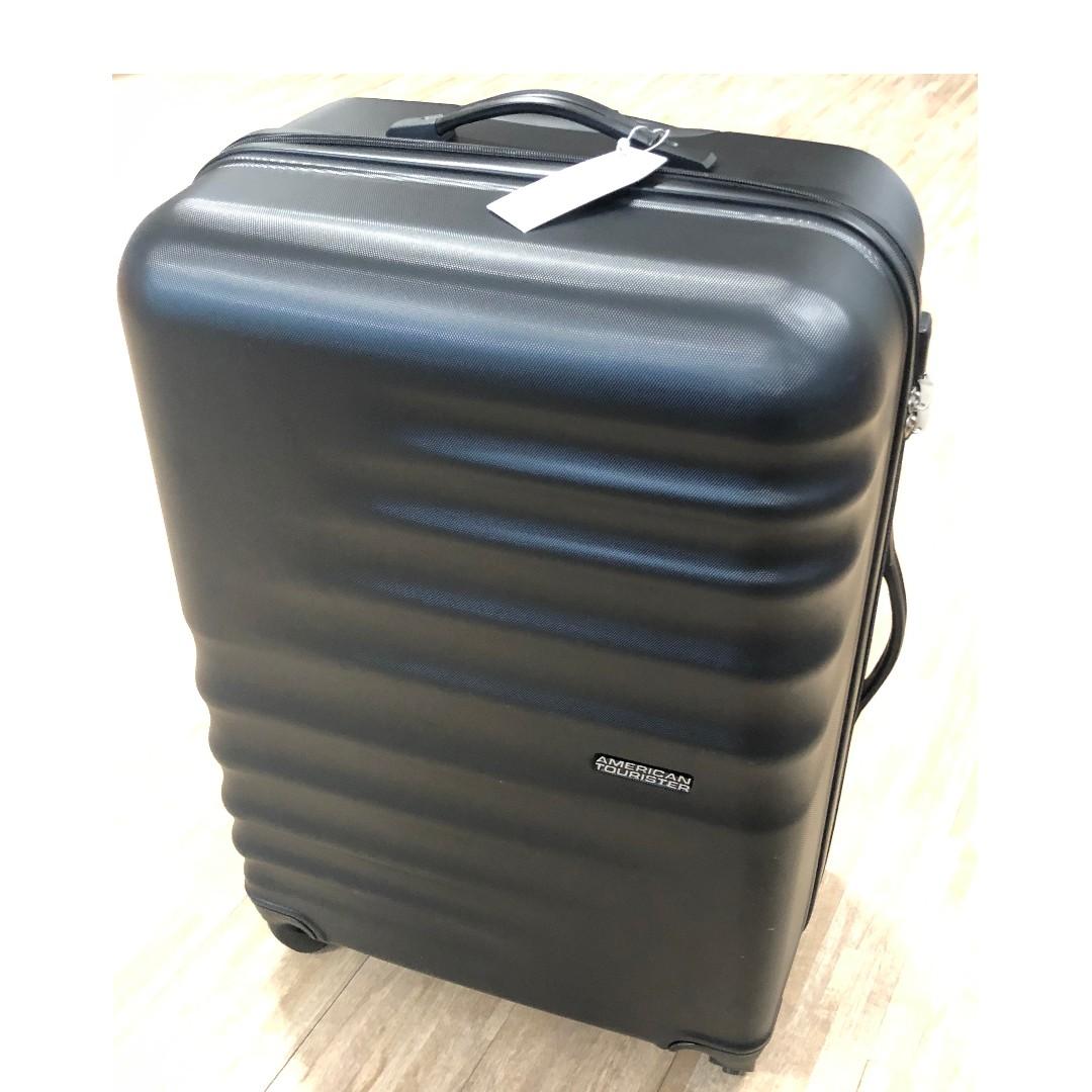 preston spinner 55 luggage
