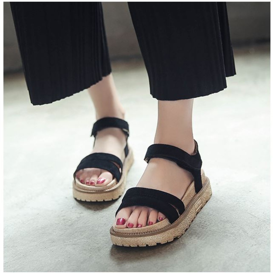 Korean shop sandals brand