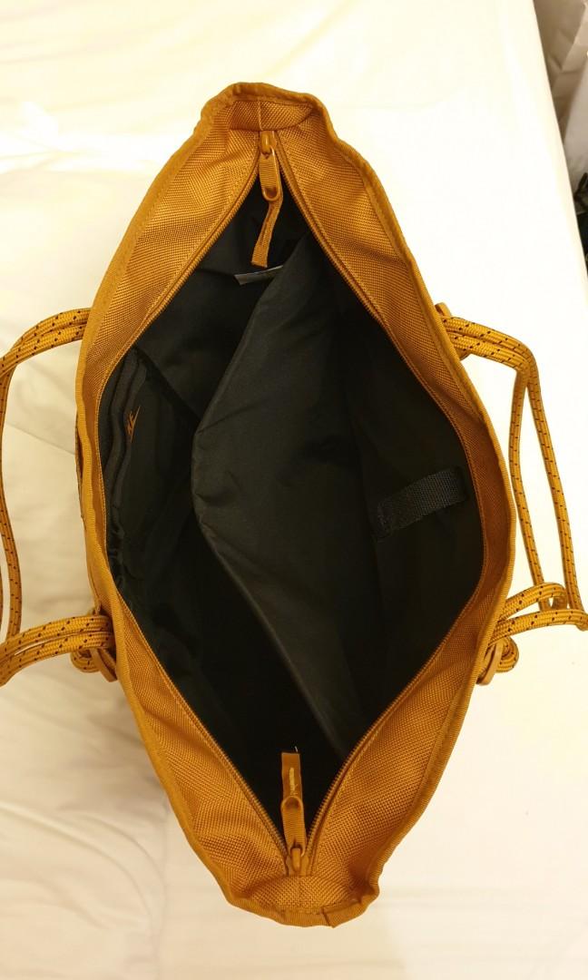 nike sportswear af1 tote bag review