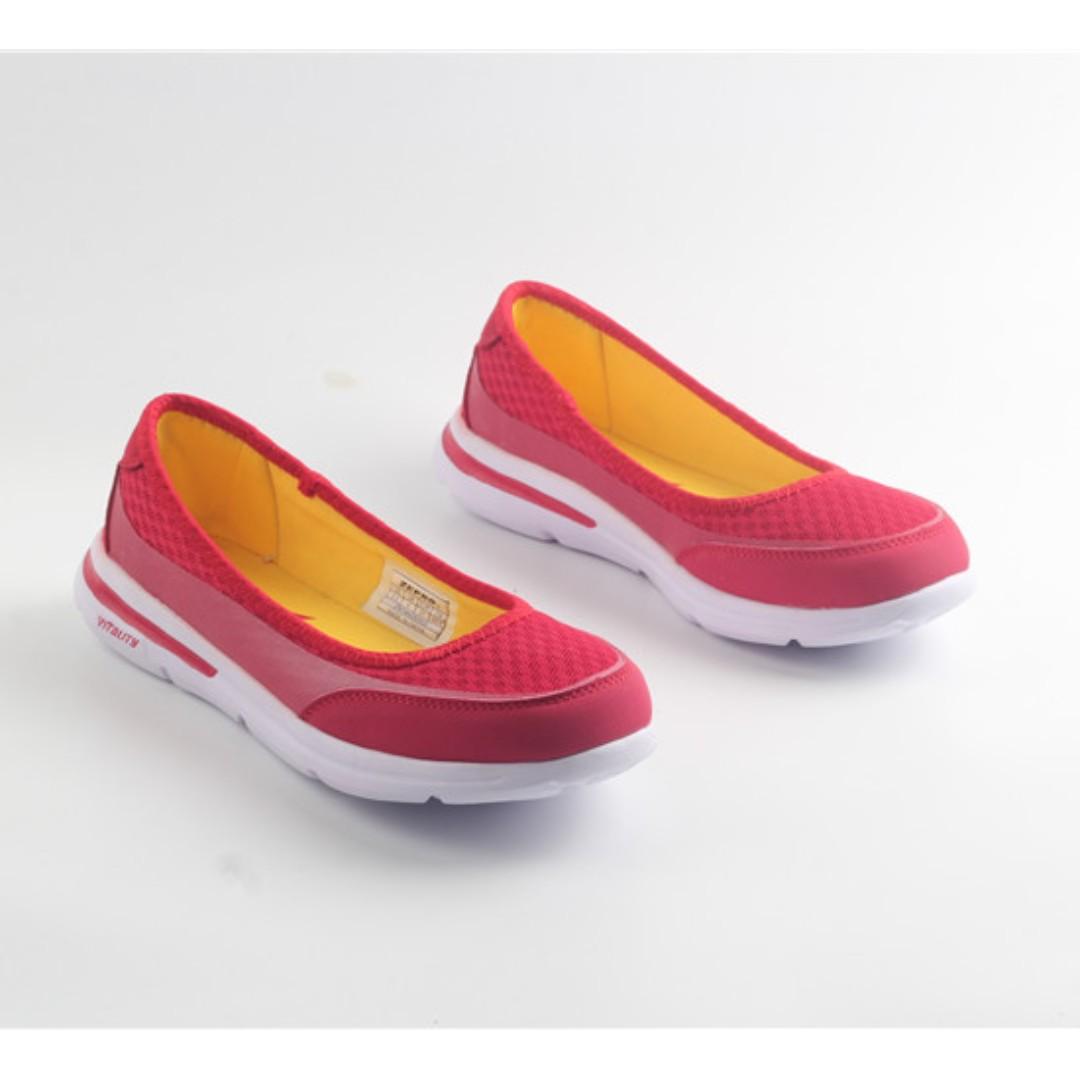 Walking ballerina clearance shoes