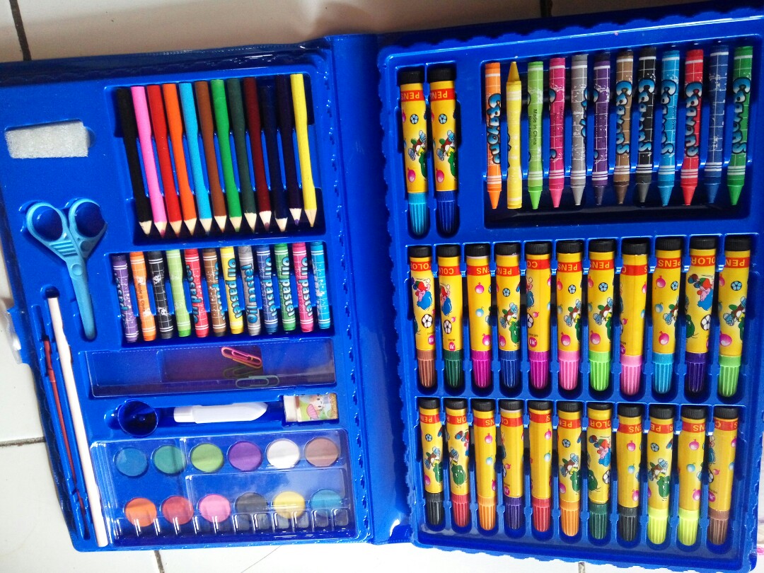Crayon Pewarna Pensil Warna Set Terlaris Buku Alat Tulis Alat Tulis Di Carousell