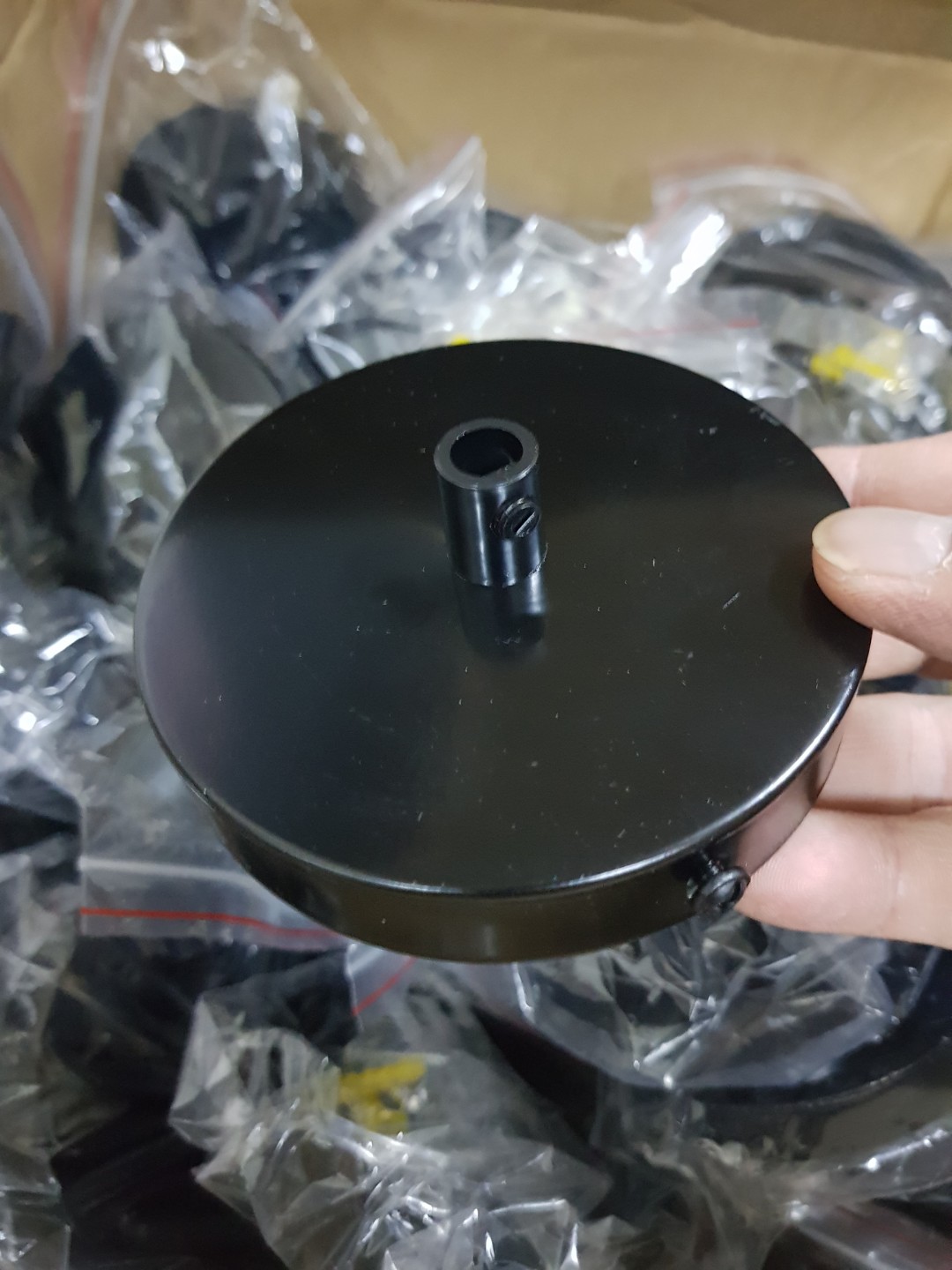 DIY black hanging light mounting bracket/ceiling rose, Furniture & Home