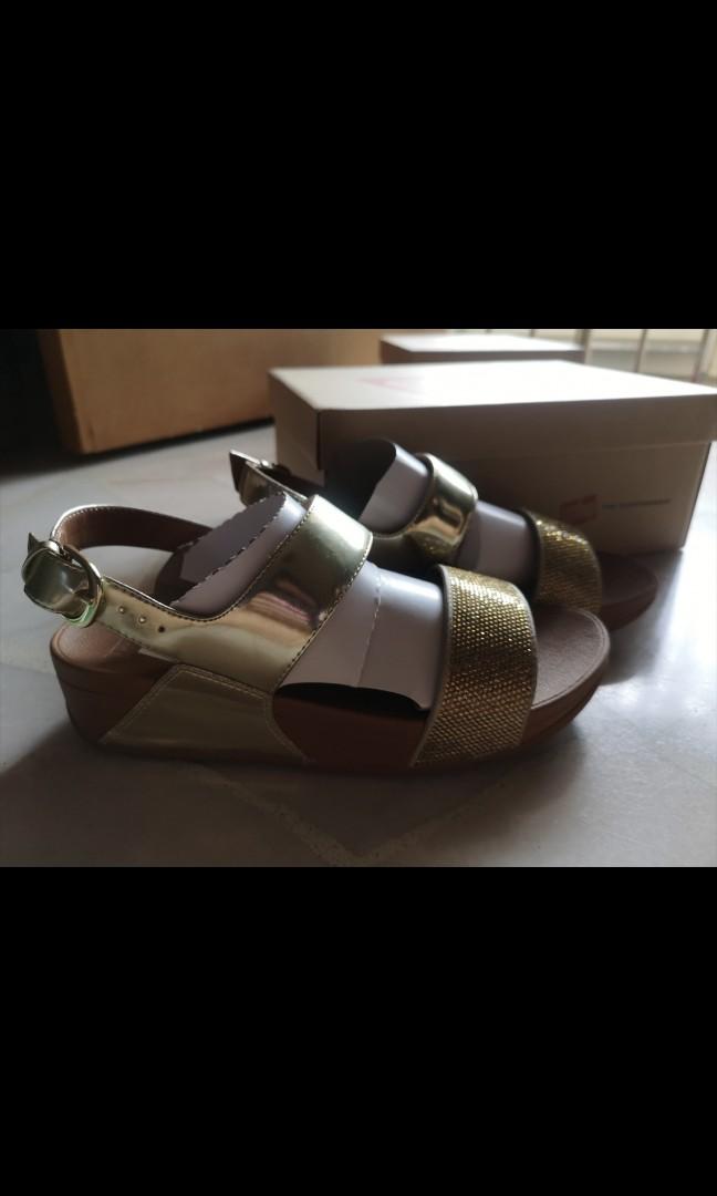 Fitflop ritzy crystal toe post hotsell sandal