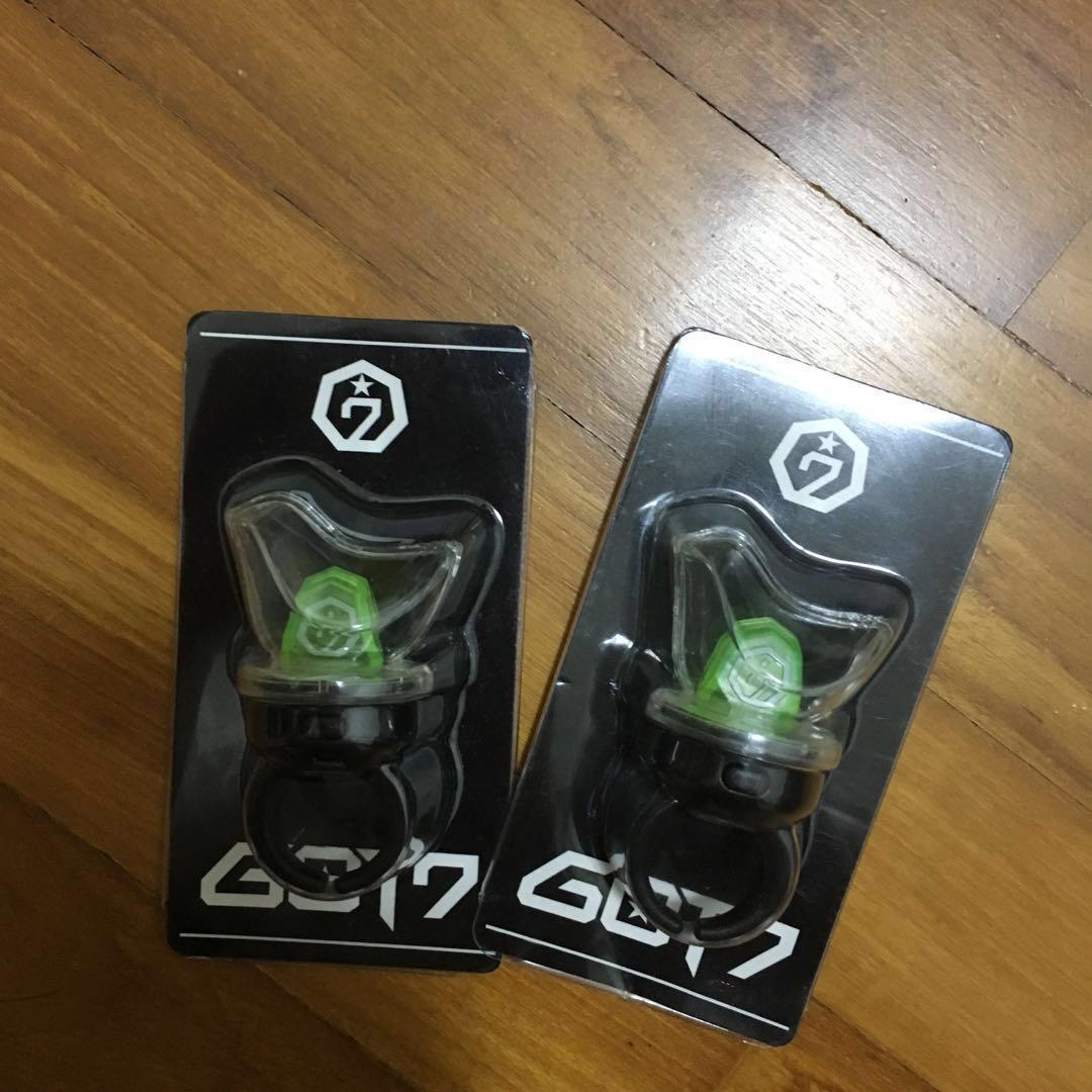 Got7 Light Ring (Category: K-Wave Merchandise) located in Singapore. Submitted by namtan_nt (Listing ID 209025839, Image 2). Description: Last stock! Prices higher due to shipping fee 😭 There're two conditions 1. Brand New - never opened before $25 each *reserved* 2. Opened before (see 3rd pic) $22 ❌ Free normal mail or meet up at pasir ris mrt meet up schedule at the moment - Friday 11/1: 6.10-6.25pm - Saturday 12/1: 10.30am .