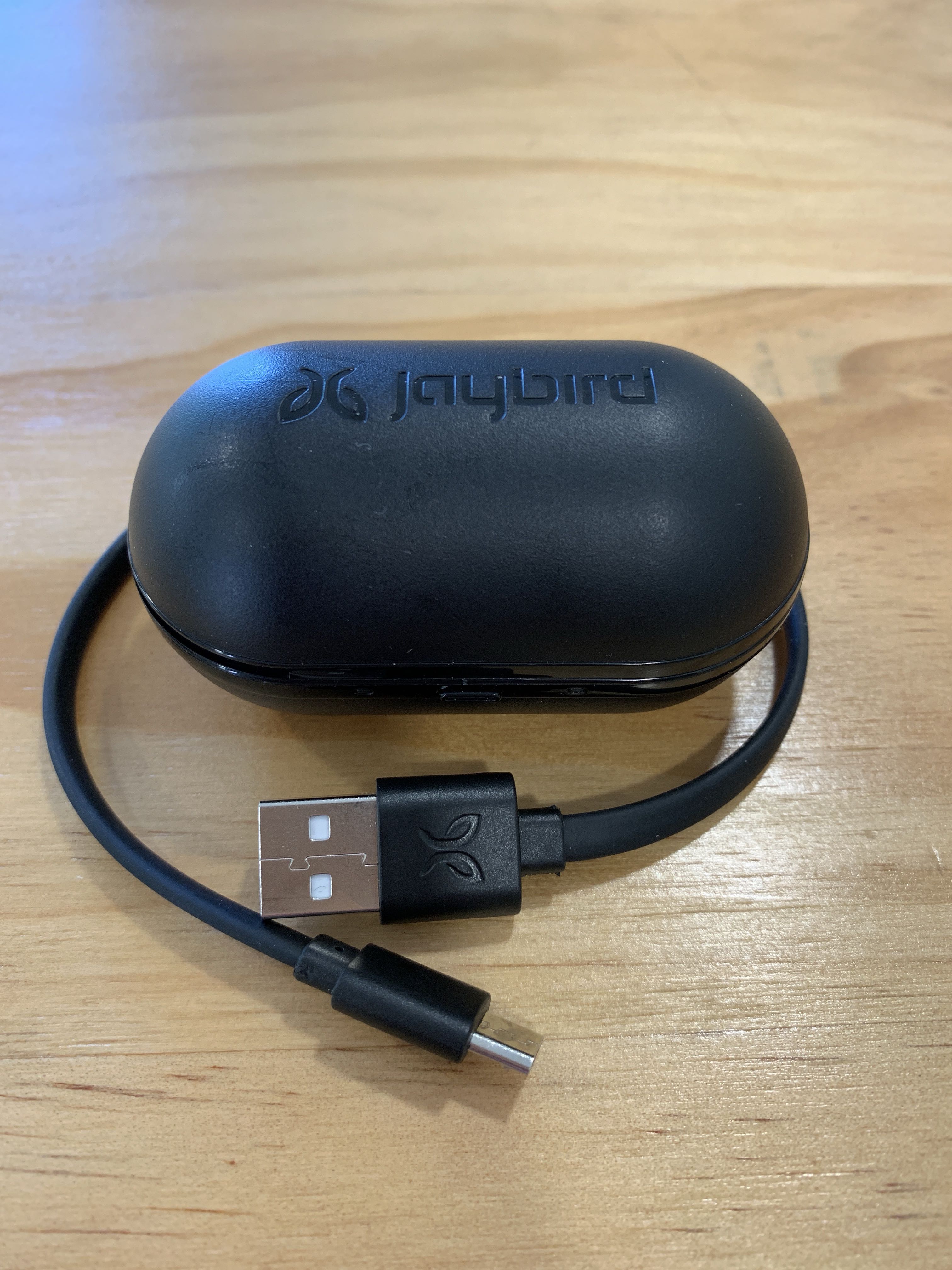 jaybird run charging case