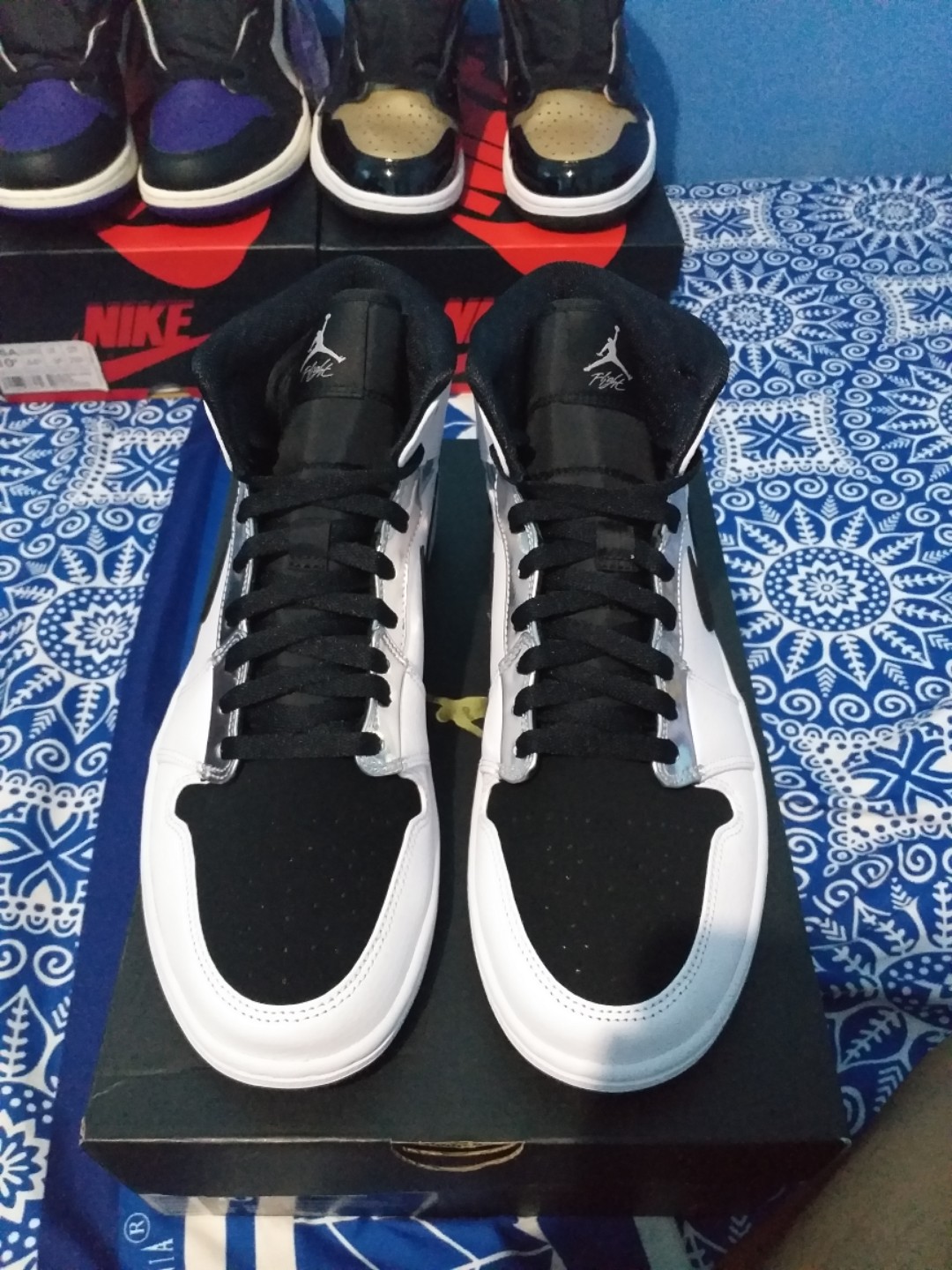 jordan 1 mid alternate think 16