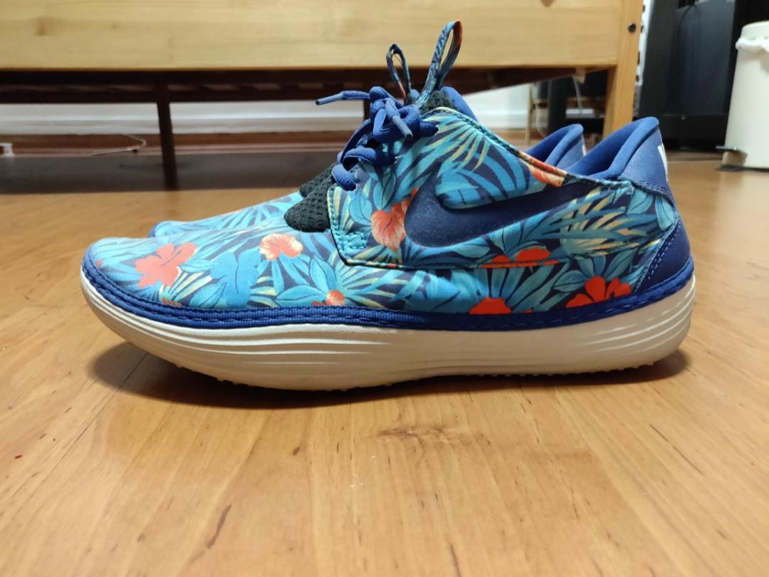 nike solarsoft moccasin
