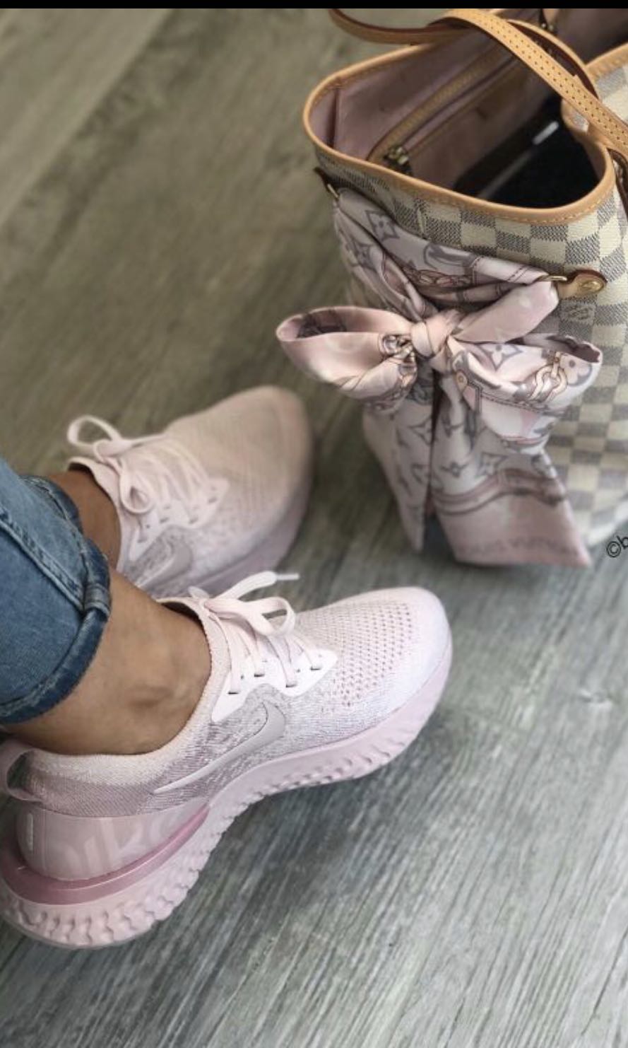 women's nike epic react pearl pink