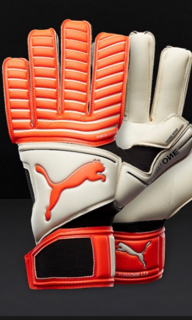 Puma One Grip 17.2 Negative Cut Goalkeeper GK Gloves Size 8.5