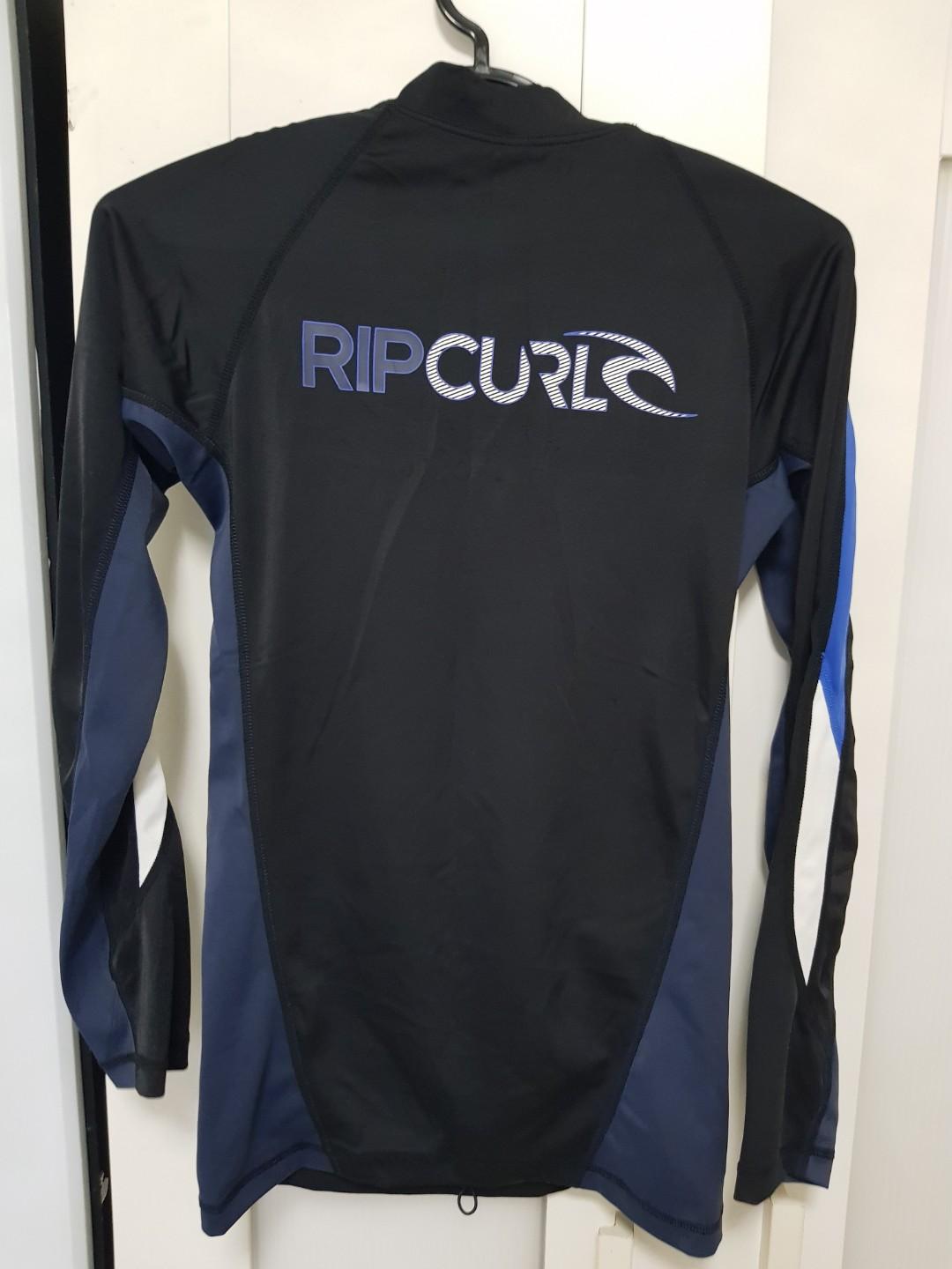 RIP Curl Rash Guard, Sports Equipment, Exercise & Fitness, Toning
